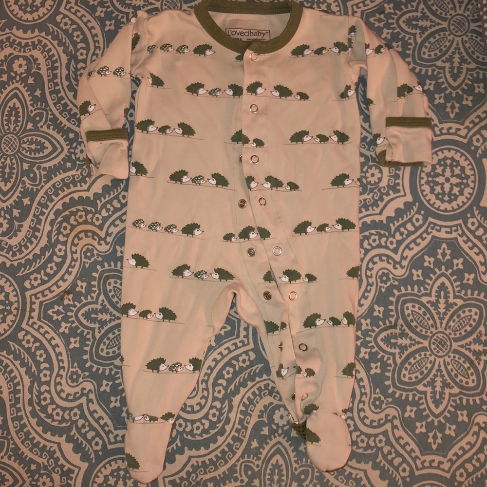 Brand new footsie onesie 🦔